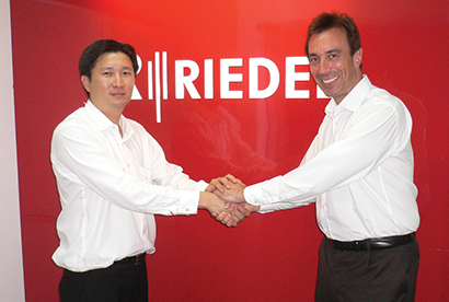 Riedel Opens Singapore Office. Pictured here, Joe Tan (General Manager Singapore) and Jörg Heise (COO)