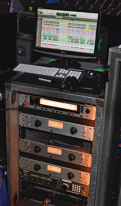 FOH outboard rack