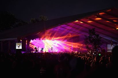 Cherub was among the acts that rocked the huge That Tent stage, which was handled by CTS and featured a JBL VTX V25 rig. Bonnaro 2014 photo by Jeff Kravitz-Film Magic 