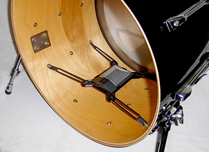 An SM91 on a Kelly Shu Flatz mount in a kickdrum.