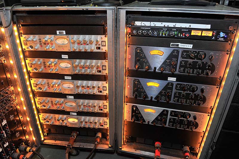 FOH rack, right.  Eric Church tour photo by Steve Jennings