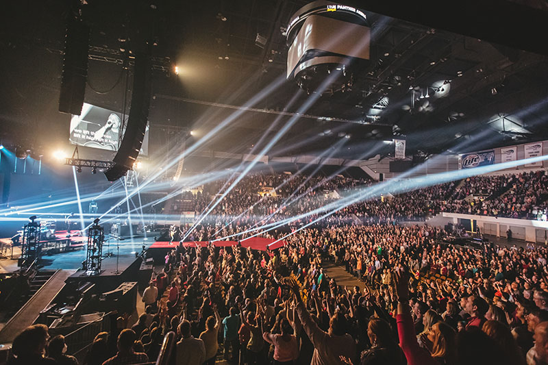 Chris Tomlin tour photo by Sara Bill