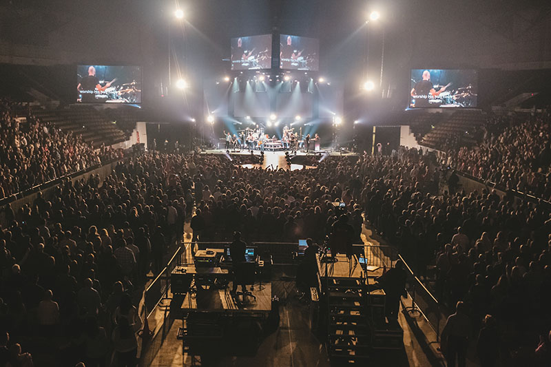 The view from FOH, with Jeff Sandstrom mixing on a DiGiCo SD10.