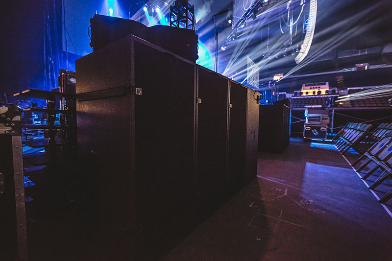 Sixteen L-Acoustics SB28 subs in a cardioid array provide LF punch. Photo by Sara Bill.