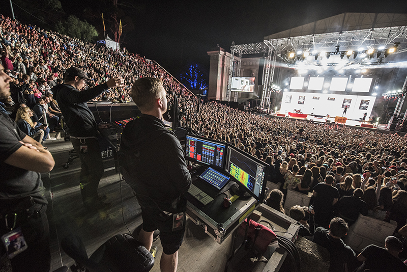 From left, Shane Bardiau and Kenny Sellars at FOH. Photo by Jay Blakesberg