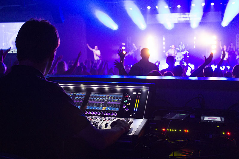 Epic Church tech Michael Embry mixing on the new DiGiCo S21