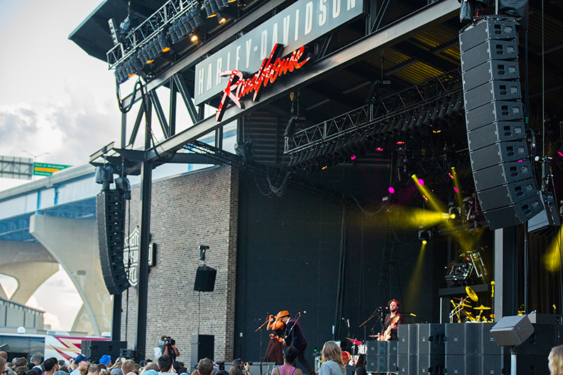 Clearwing provided 10 JBL VTX per side for the Harley Davidson Roadhouse stage.