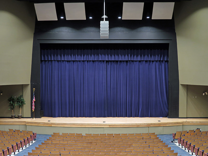  At Lehigh Senior High School near Fort Myers, FL, Creative Sound and Lighting provided WorxAudio X1 loudspeakers and a PreSonus StudioLive Series III digital console.