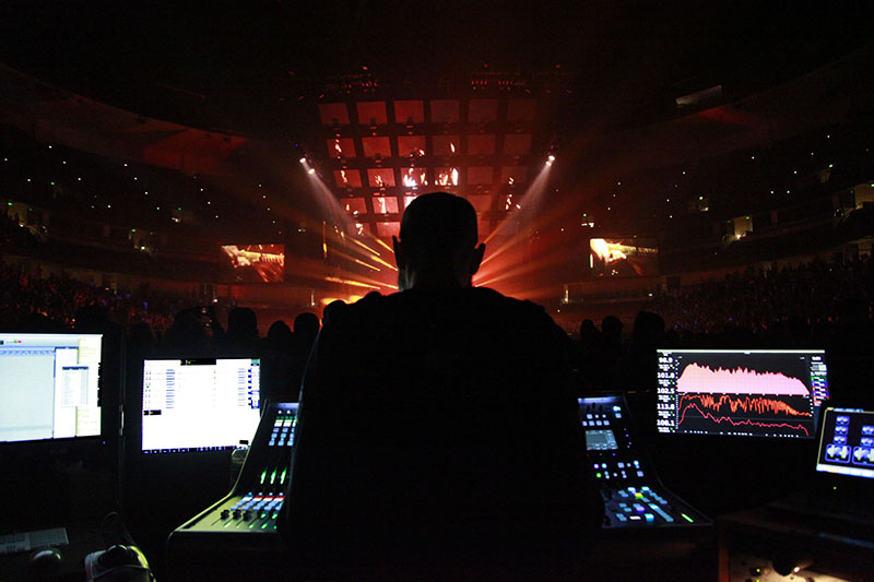 FOH engineer Scott Eisenberg mixes on an SSL L500-Plus.