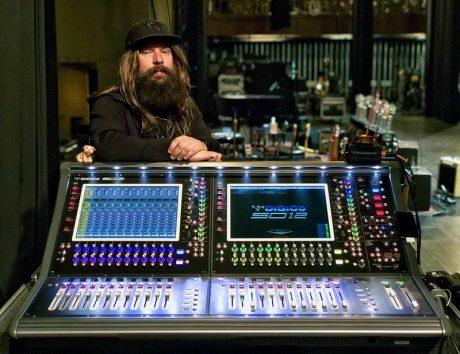 Jackson Browne’s monitor engineer, Mark “Iggy” Niewiarowski, at the tour’s DiGiCo SD12, supplied by Schubert Systems Group