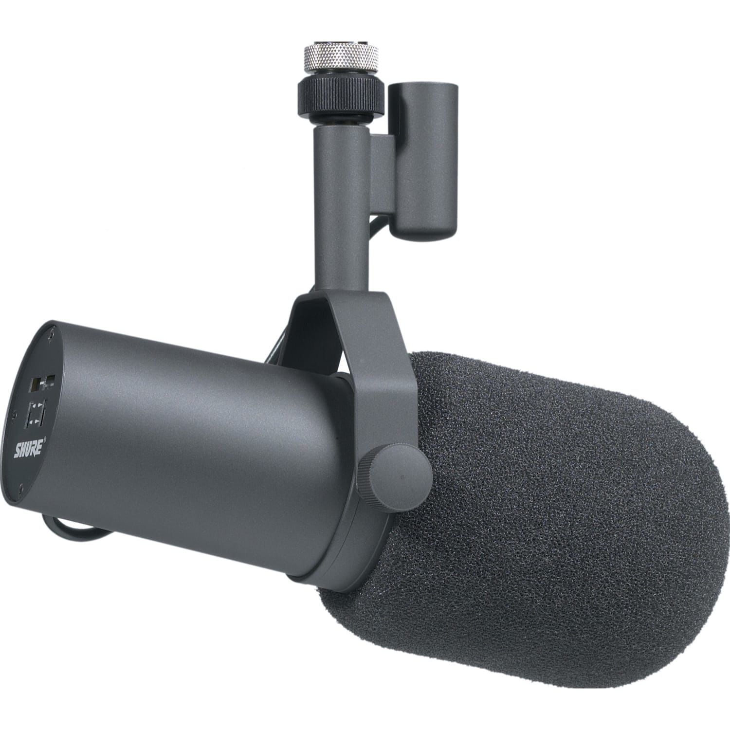 Shure’s SM7 began as a studio microphone (used on projects including Michael Jackson’s Thriller) and then evolved into the SM7B, a world-class solution for podcasting and streaming.