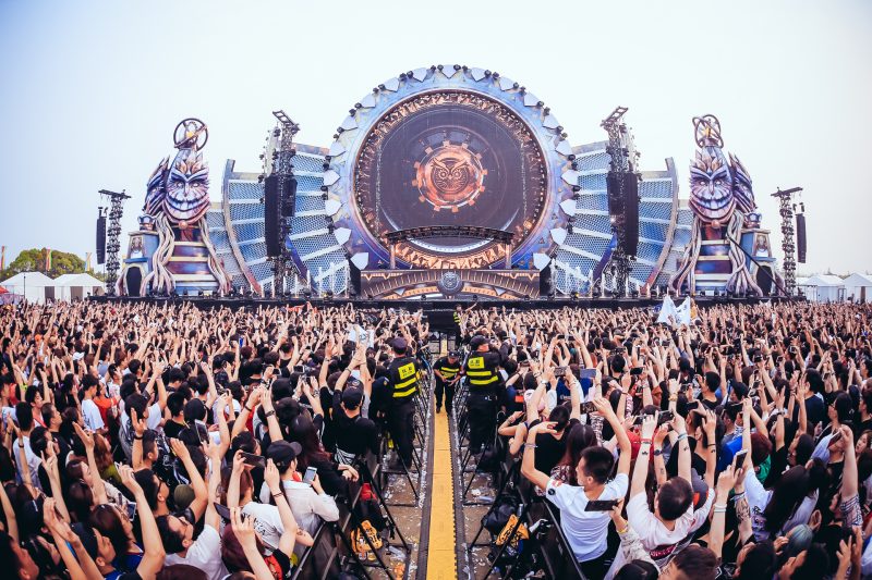 Adamson E-Series system on kineticFIELD stage at EDC China 2018