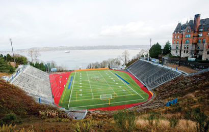 Stadium High School in Tacoma with Technomad gear