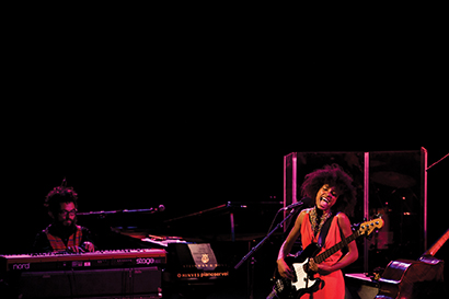 Esperanza Spalding tours with DPA dfacto vocal mics