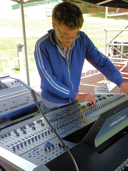 David Rocher from Agora Audio mixed the event on an Innovason Eclipse console. An Innovason Sy80 was used for for monitors.