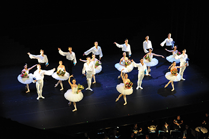 English National Ballet performs in Australia for Queen of England Diamond Jubilee celebration
