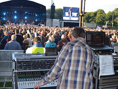 Steve Pattison with iLive during the Wet Wet Wet anniversary concert.