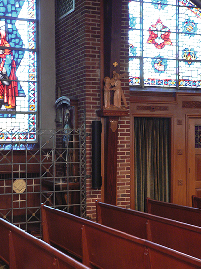 Holy Spirit Catholic Church installs Community Pro Entasys system