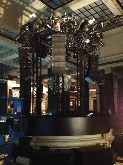 The crew opted for an ‘in the round’ system for two DJ rigs comprised of 28 Meyer Sound Mina cabinets and eight 600-HP subs. 