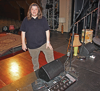 Carl Cassella of Sound Associates with the VUE a-8 monitors.