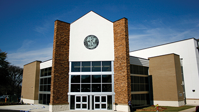 First Baptist Church - Broad in Memphis installed a d&b audiotechnik sound system. Image by EventMultimedia