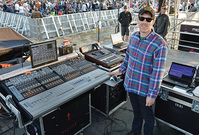 Justin Glanville, The Avett Brothers. Photo at BottleRock 2013 by Steve Jennings.
