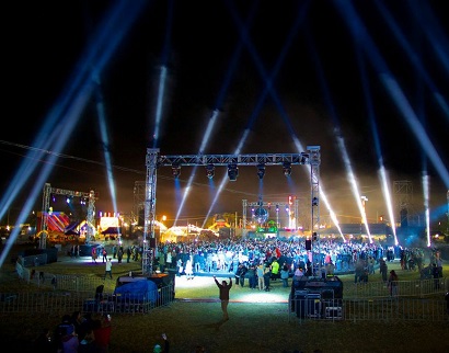 Adamson_DaftPunk_event