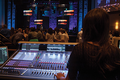 DiGiCo SD7 at FOH, Victory World Church 