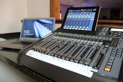 Tannoy_HollywoodBaptist_Rolandconsole