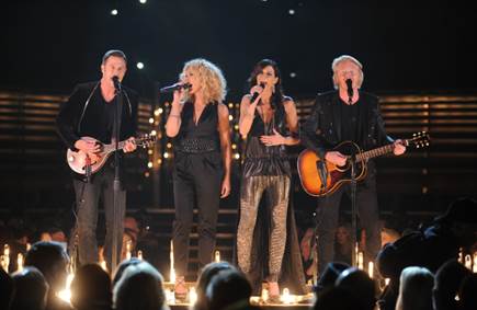 2013 CMA Awards 1