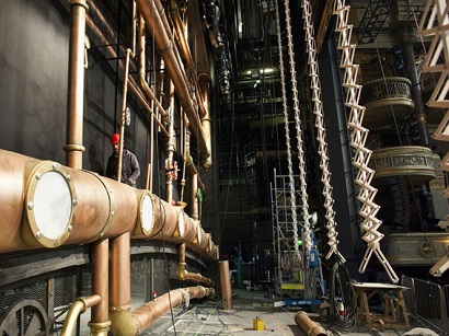 Charlie and the Chocolate Factory_3
