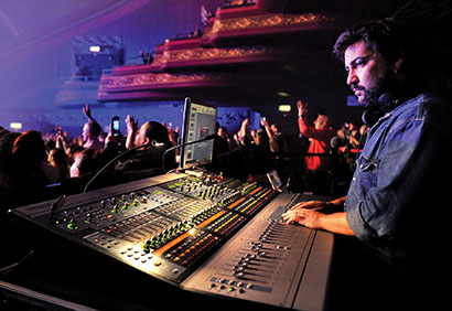 FOH engineer Andrew Williamson