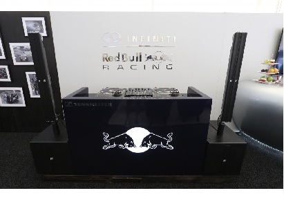 K-array with Infinity Red Bull Racing