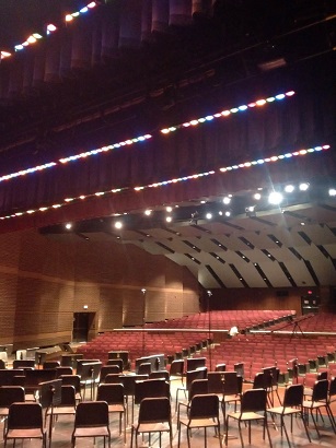Katy_School_Auditorium_1
