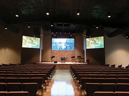 The new sanctuary of Calvary Chapel of Knoxville, featuring a sound system consisting of RoomMatch loudspeakers from Bose Professional Systems. Photo courtesy of Jay Bodiford, DFA Solutions, 2013.