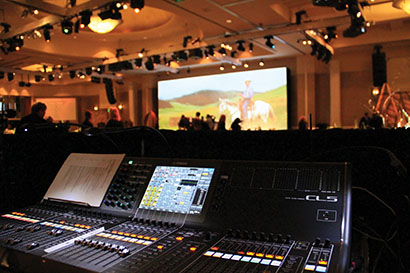 Wirebox CL5 at Ted Turner bash