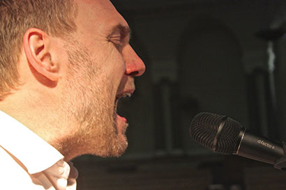 David Gray Tour of Ireland Includes DPA d:facto Vocal Mics
