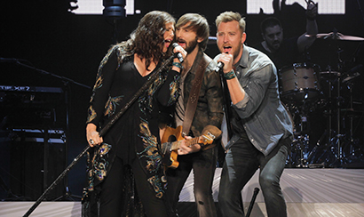 Lady Antebellum are on their Take Me Downtown Tour with Sennheiser Digital 9000 wireless microphones. Photo by Adam Boatman.