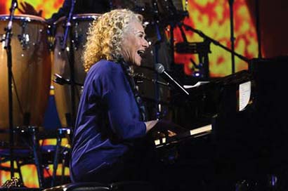 Honoree Carole King performs onstage at 2014 MusiCares Person Of The Year Honoring Carole King at Los Angeles Convention Center on January 24, 2014 in Los Angeles, California. Photo by Mark Davis/WireImage