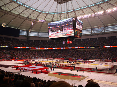 BC Place packed with fans of the Ottawa Senators and Vancouver Canucks (photo credit: juhan88)
