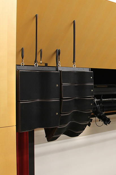 The system, installed by Diversified Systems of Kenilworth, NJ, included six KIVA with two KILO LF extension loudspeakers for each side.