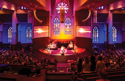 Church of the Apostles, a mega-church in the Buckhead district of Atlanta, installed a RoomMatch system from Bose Professional Systems.
