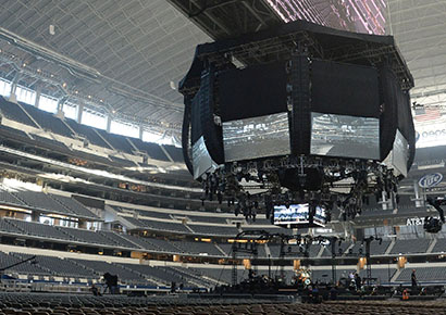 Onstage Systems provided a record-setting 226-enclosure K1/K2 loudspeaker system from L-Acoustics to fill the home to the Dallas Cowboys for George Strait’s last stop on his “The Cowboy Rides Away” farewell tour. Photo by Jill Trunnell.