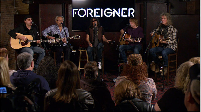 Foreigner, performing at a VIP Meet-and-Greet concert using L1 Model II systems with B2 bass modules and T1 ToneMatch engine from Bose Professional Systems. © 2014.