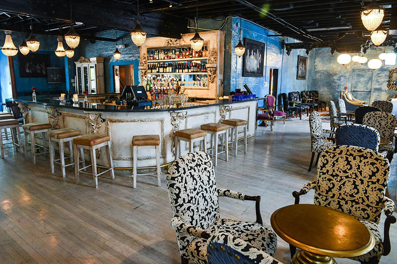 For a dining and drinking complex that includes a restaurant (Corner Table) a bar/nightclub (The Oak Bar), and a second wine and mixed drinks bar (1919), LoGo Audio Video Music designed and installed an audio system for owners Corner Entertainment that makes use of two Symetrix Jupiter 8 turn-key DSPs along with ARC-WEB control technology.