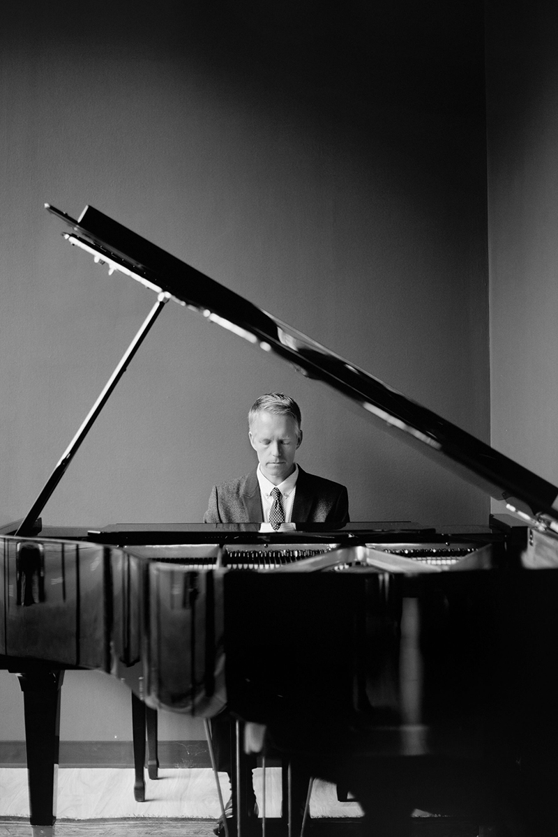 Pianist and Composer Chad Lawson Opts for DPA d:dicate 4011A Cardioid Stereo Kit