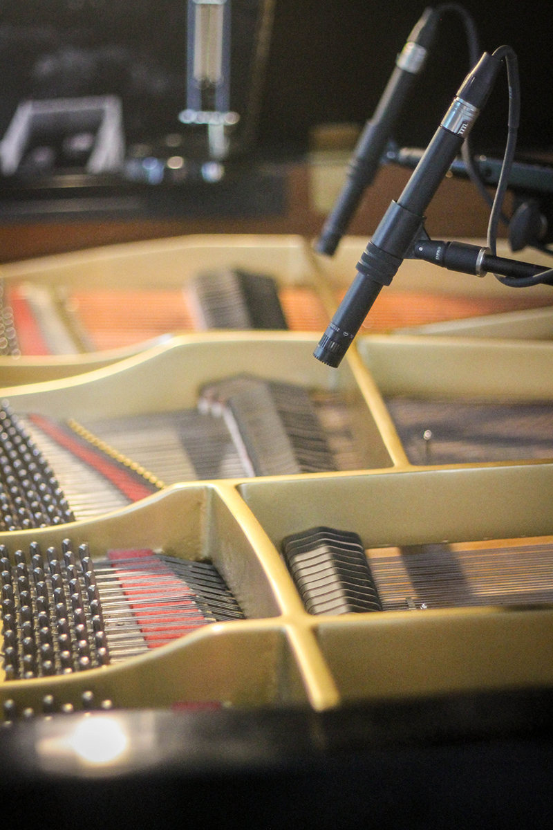 Pianist and Composer Chad Lawson Opts for DPA d:dicate 4011A Cardioid Stereo Kit