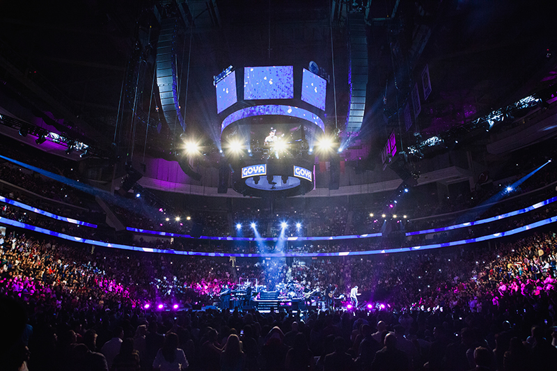 Marc Anthony at Prudential Center in Newark, N.J.