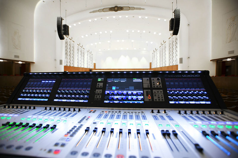 Soundcraft Vi3000 console at the FOH desk in Liverpool Philharmonic Hall (c) Deana Kay