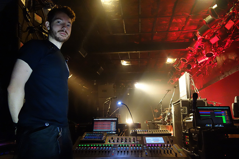 AJ with the GLD on the US tour in Lawrence, KS
